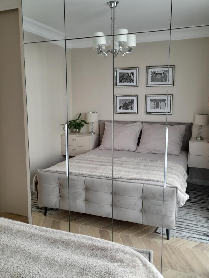 Beige Mood Breslavia