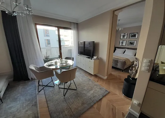 Beige Mood City Apartment