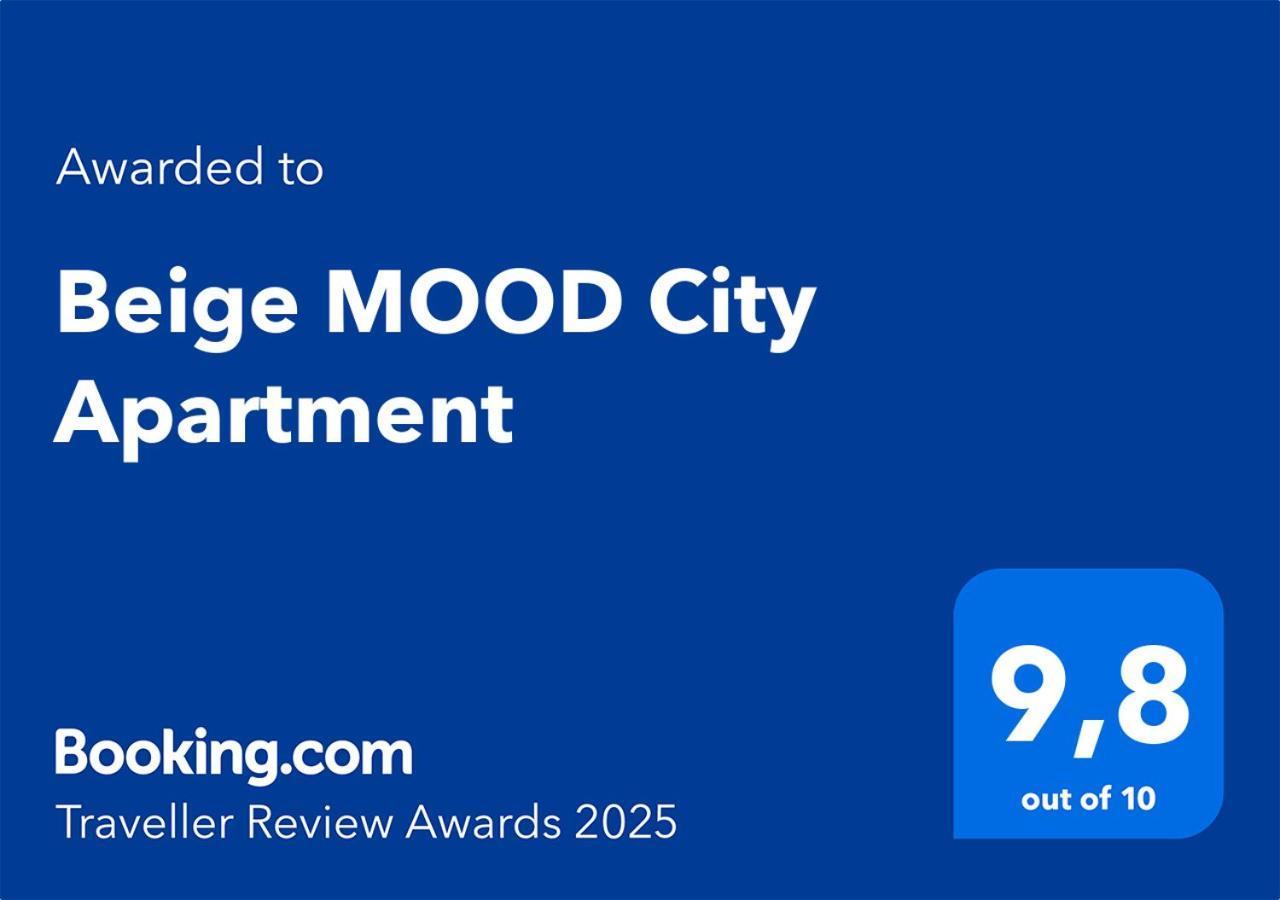 Beige Mood Apartment Wroclaw